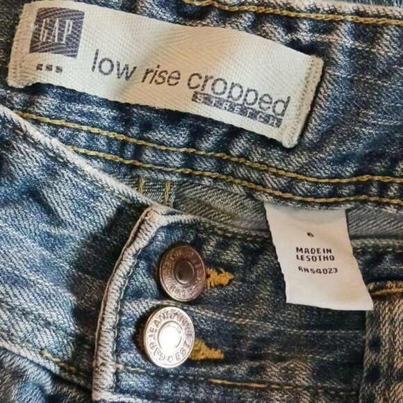 Gap Jeans Blue Denim Low Rise Cropped Stretch Y2K Womens Size 6 - Picture 5 of 6